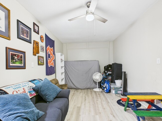 Photo - 309 Olympia Ct