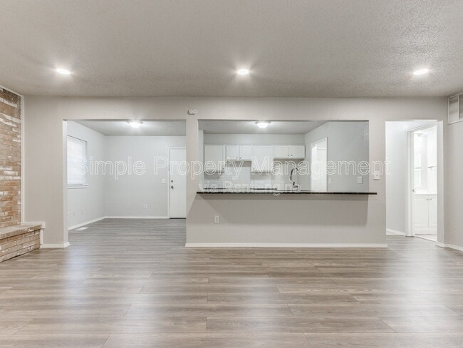 Photo - 8508 Candlewood Dr