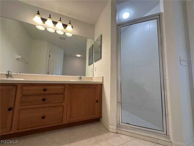Photo - 2216 NE 6th Pl