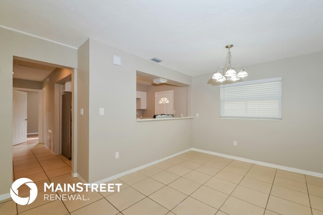 Photo - 3211 21st Ave Dr W