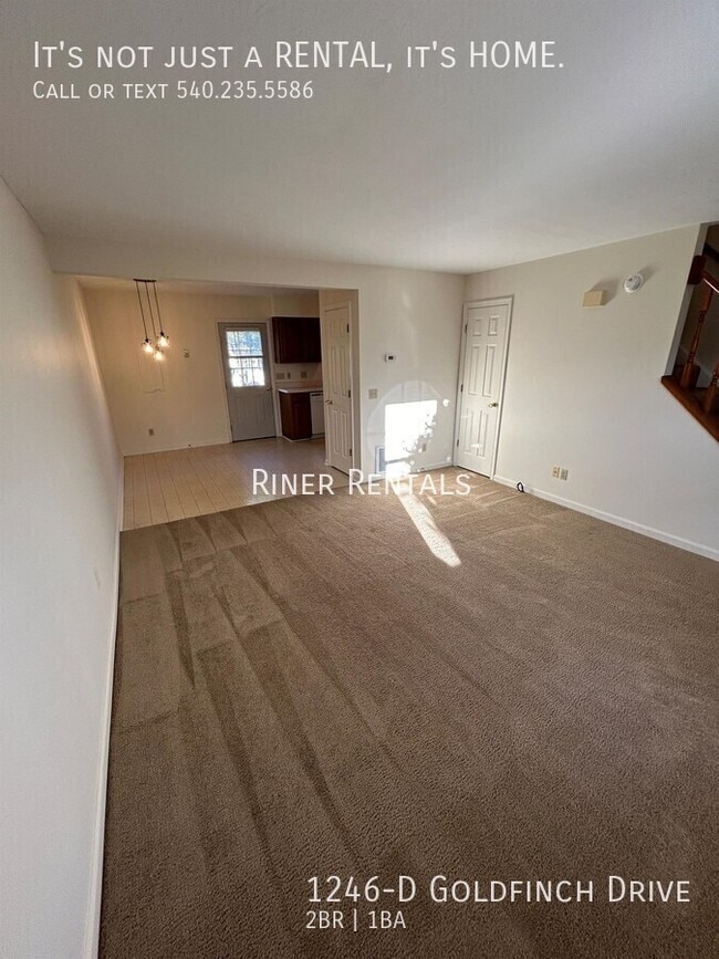 Photo - 1246 Goldfinch Dr