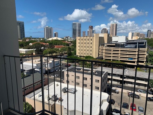 Photo - 2 Bedroom/1 Bath, 1 Parking Stall Unit in the Heart of Honolulu, Pet Friendly Unit 902