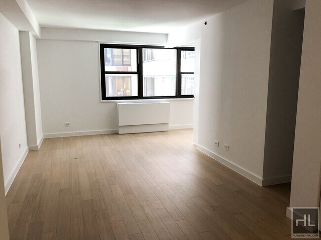 Photo - East 39th Street Unit 24A