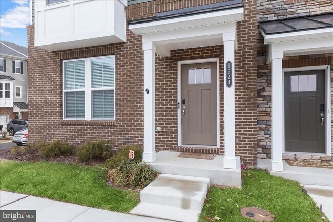 Photo - 1624 Aster Ln