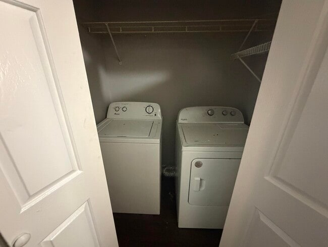 Photo - 205 Joey Way Unit B