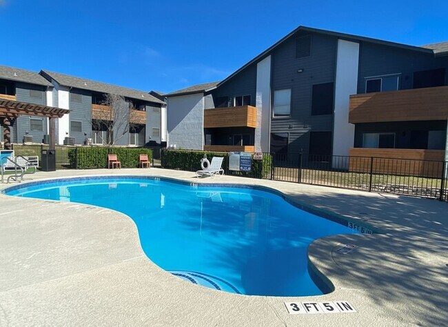 Building Photo - 1200 Mearns Meadow Blvd