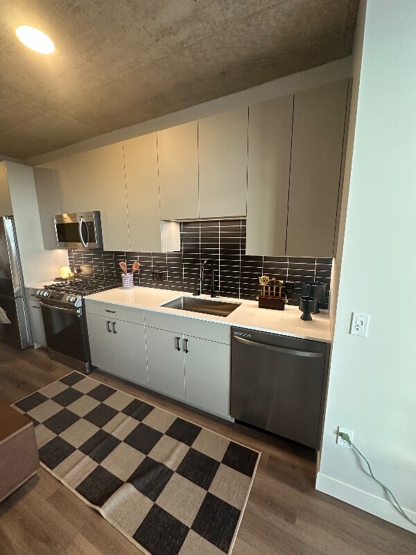 Photo - 315 N May St