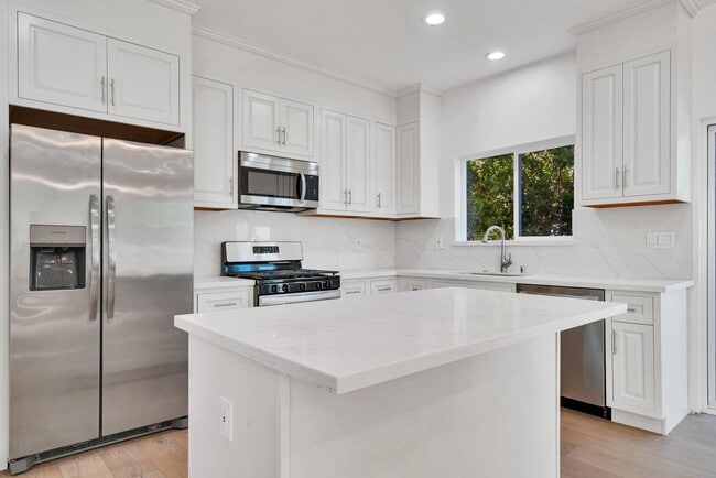 Building Photo - 11338 Barman Ave Rental