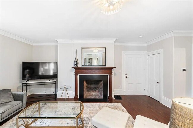 Photo - 77 Coggeshall Ave