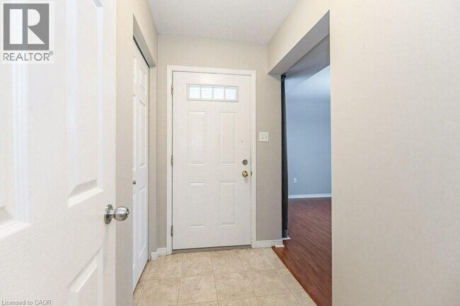 Photo - 39 Brookfield Crescent