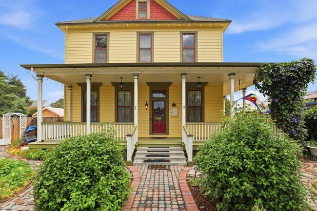 Photo - 482 South St