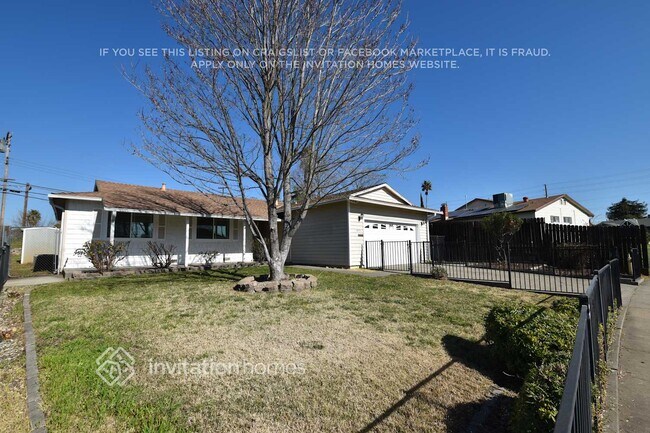 Photo - 4551 Penwith Way