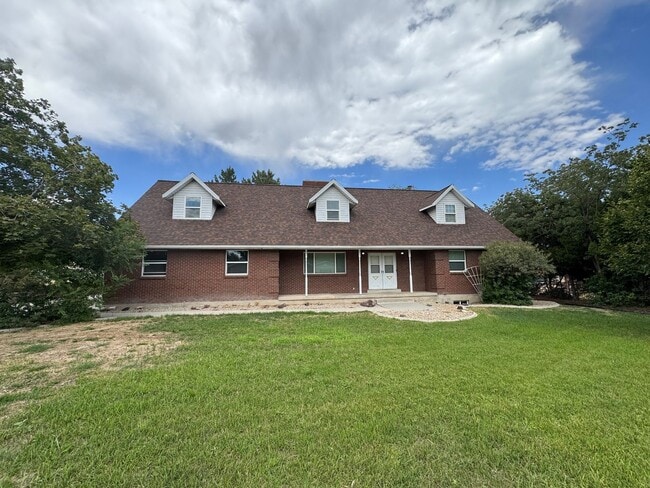Building Photo - Incredible West Jordan home for rent!