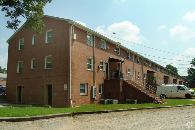 Photo - Remuda Crossing