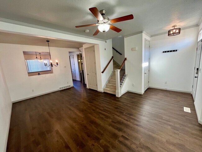 Photo - Lovely townhome for rent in Provo