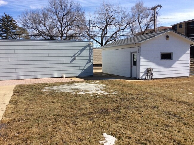 Photo - 1045 1st St W Unit #2