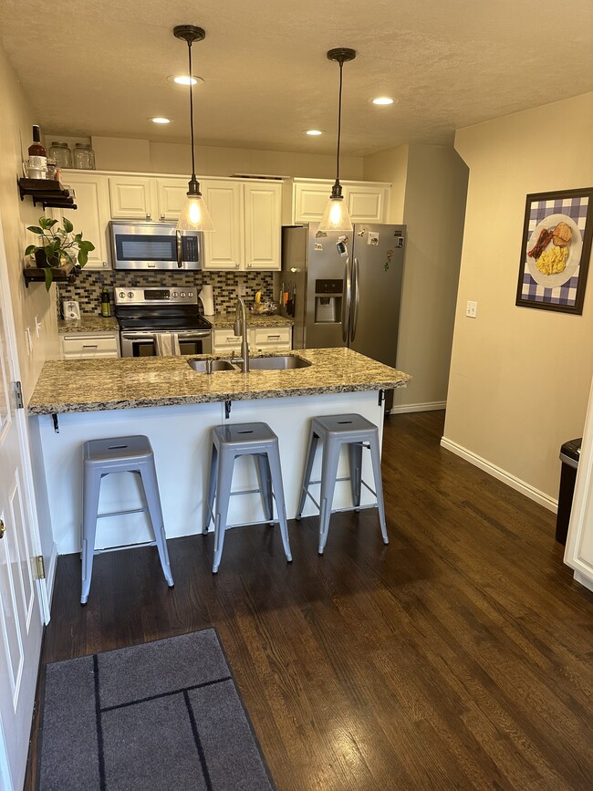 Photo - 776 E Scott Ave