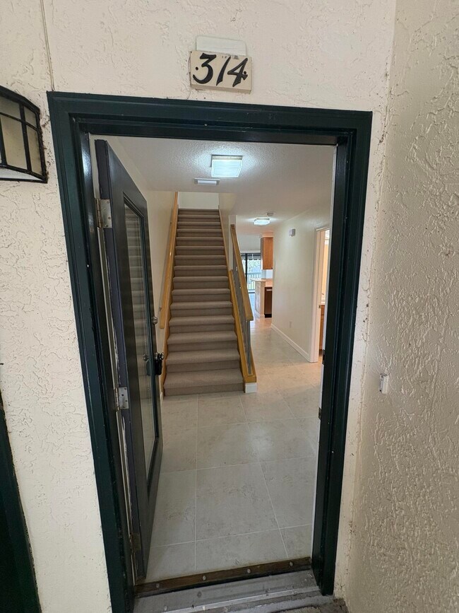 Photo - 314 Westlake Ct Unit 314