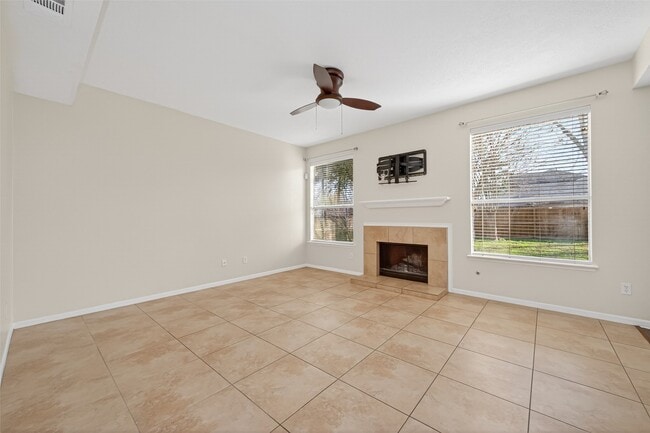 Photo - 3810 Timber Rail Dr