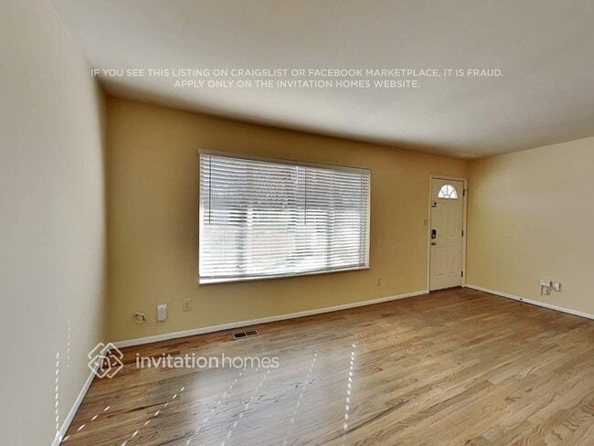 77 Landoe Ln