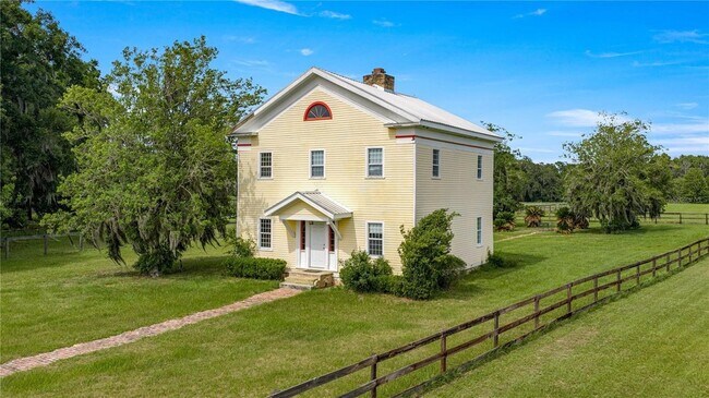 13939 N US Hwy 441