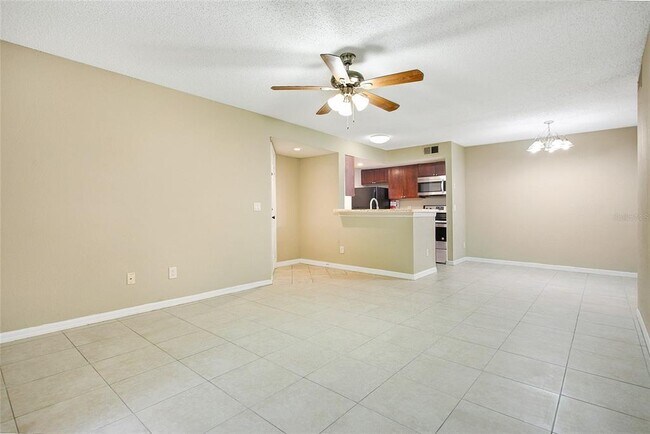 Photo - 5156 Conroy Rd Unidad 18