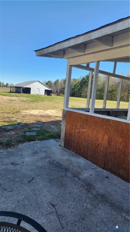 Photo - 24816 Sawmill Rd