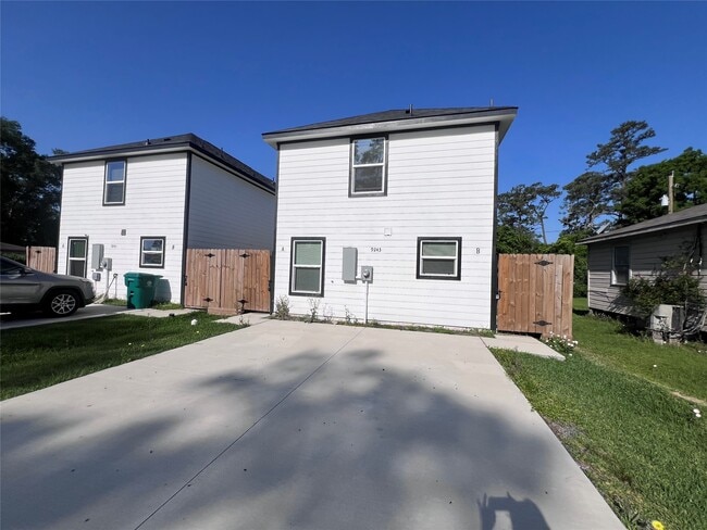 Photo - 9243 Seeker St