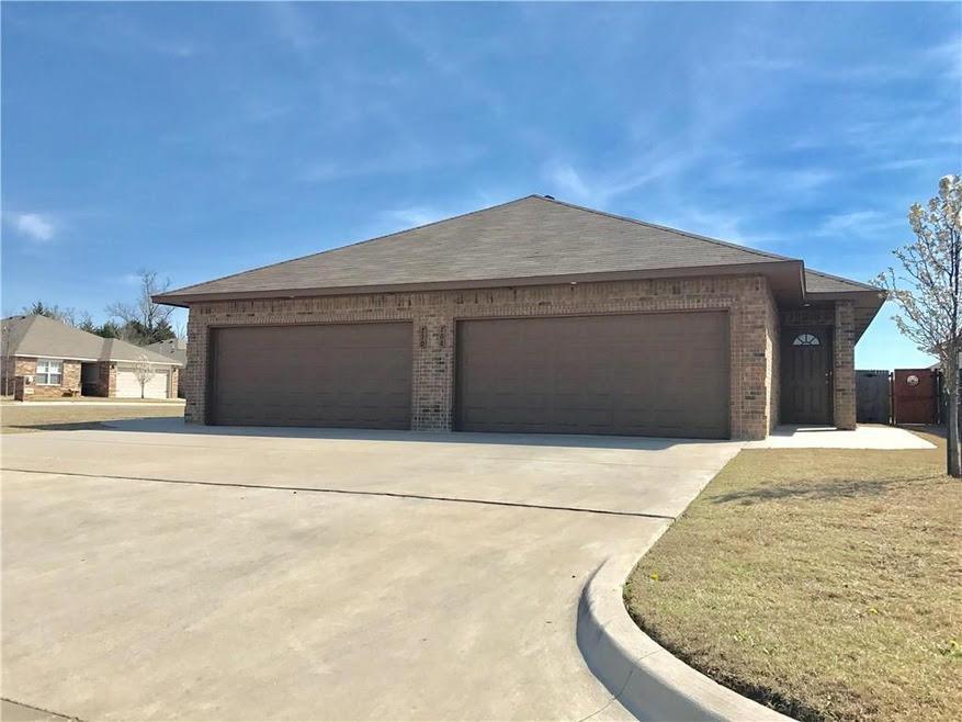 Photo - 699 NE 20th Terrace