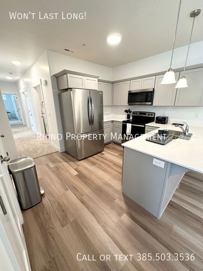 Building Photo - 841 Coulsen Dr Rental