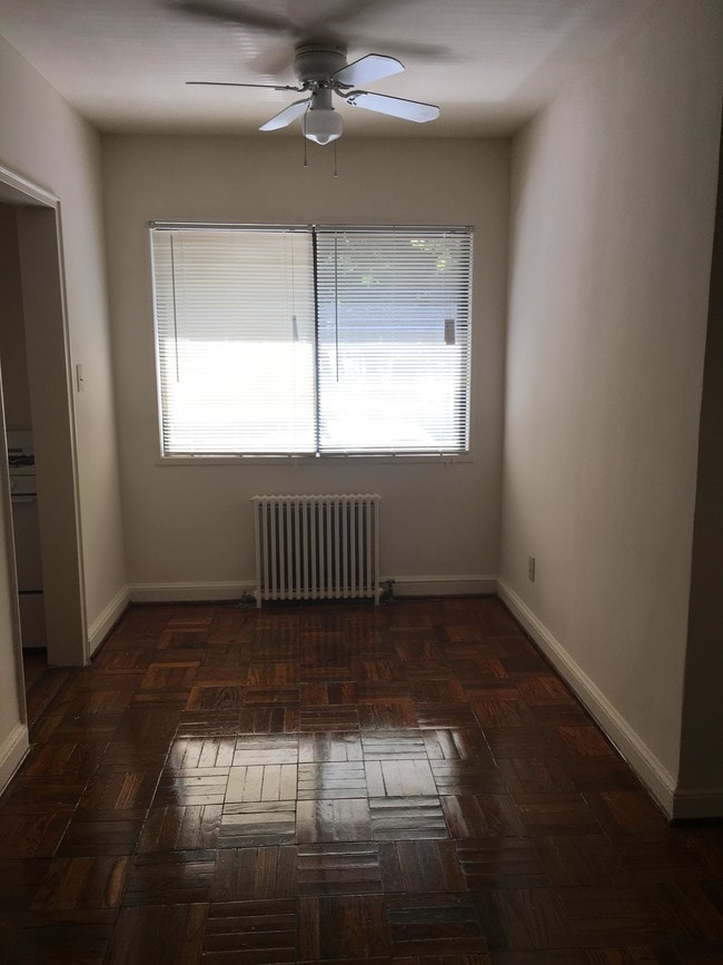 Dining Room - Forest Glen Apartments