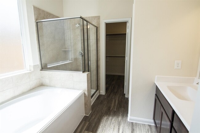Photo - 29614 Clover Shore Dr