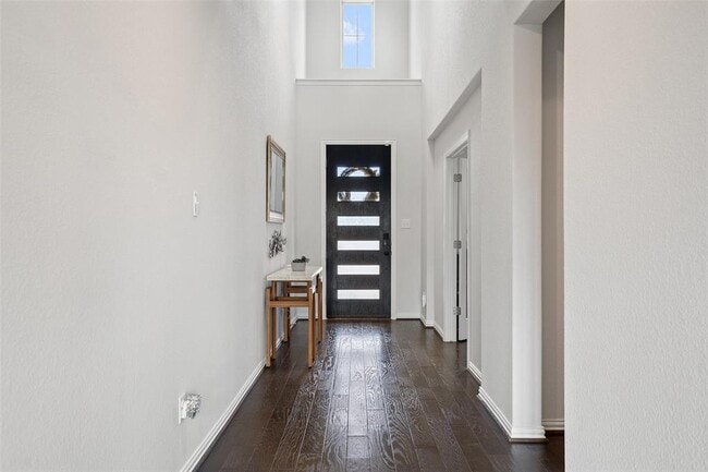 Photo - 4101 Gildas Path