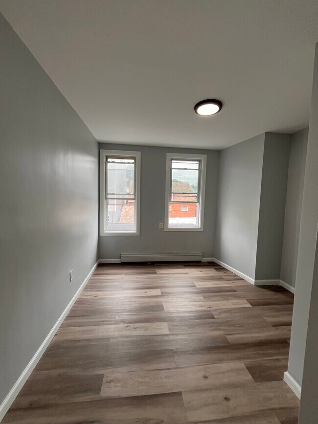 Photo - 182 Bartholdi Ave Apartamentos Unidad 2