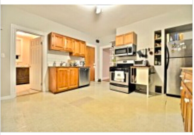 Photo - 201 Hillside St Unidad 2