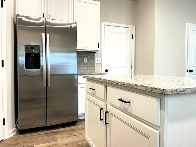 414 Fox Crk Dr