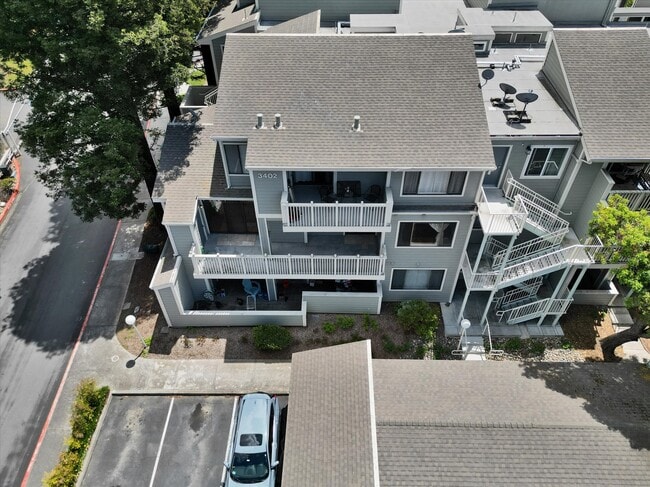 Photo - 3402 Pinewood Terrace Unit 211