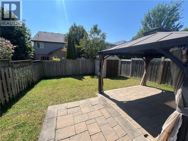 Photo - 79 Harding St
