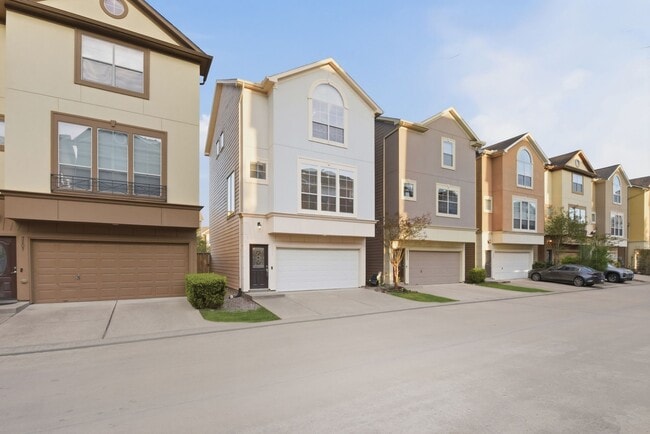 Photo - 3209 Clearview Cir