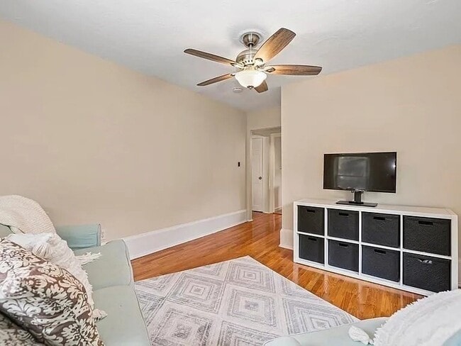 Photo - 55 Summit St Unit 2