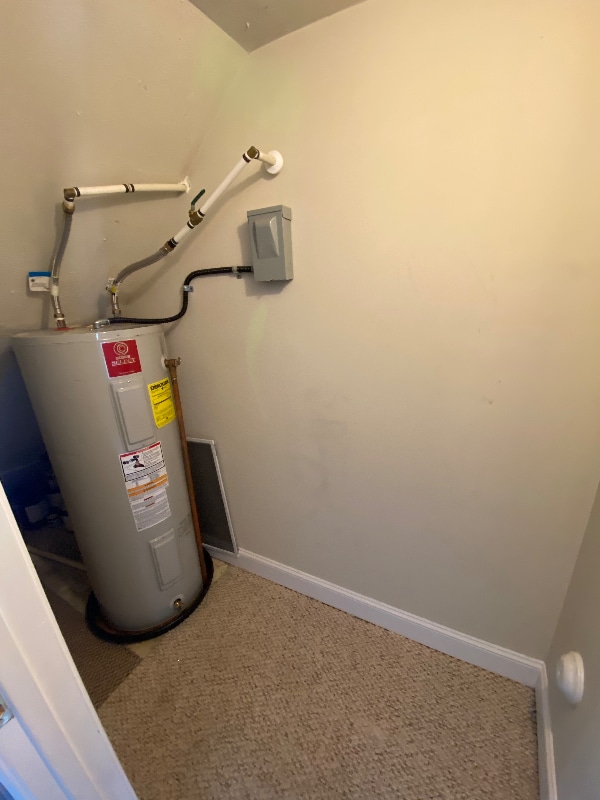 Photo - 3600 Old Forest Rd