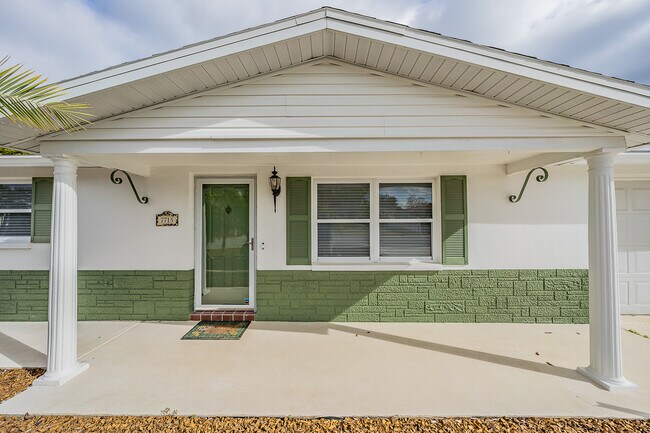 Photo - 7715 Sue Ellen Dr