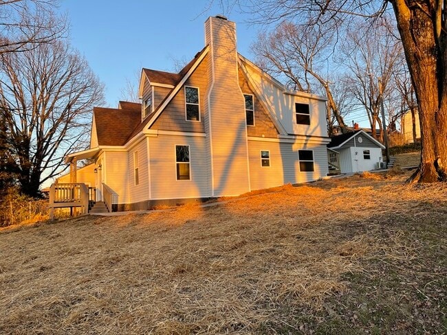 Photo - 202 E Columbia Ave Unit 2