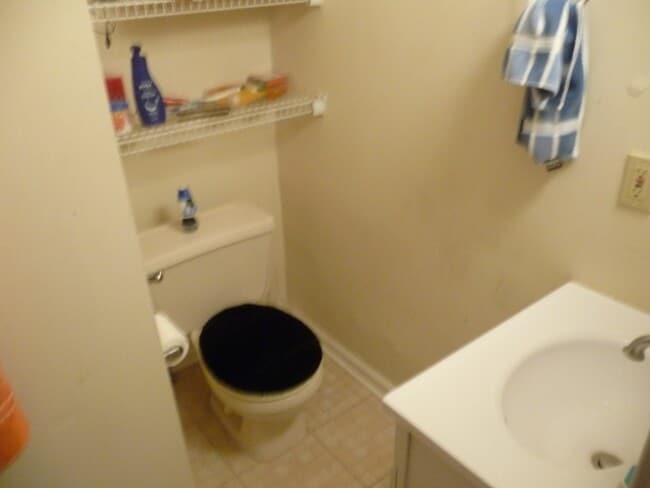 Photo - 422 N Salisbury St