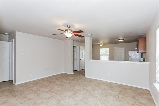 Photo - 706 Lloyd St