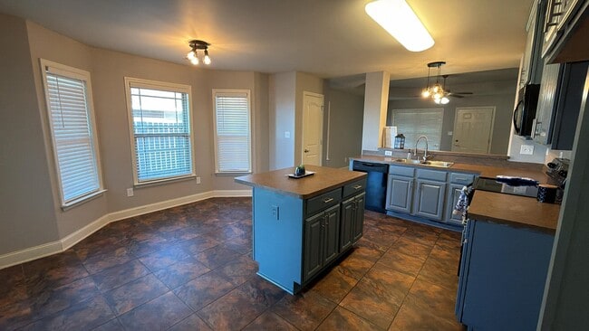 Photo - 176 Fields Pond Dr