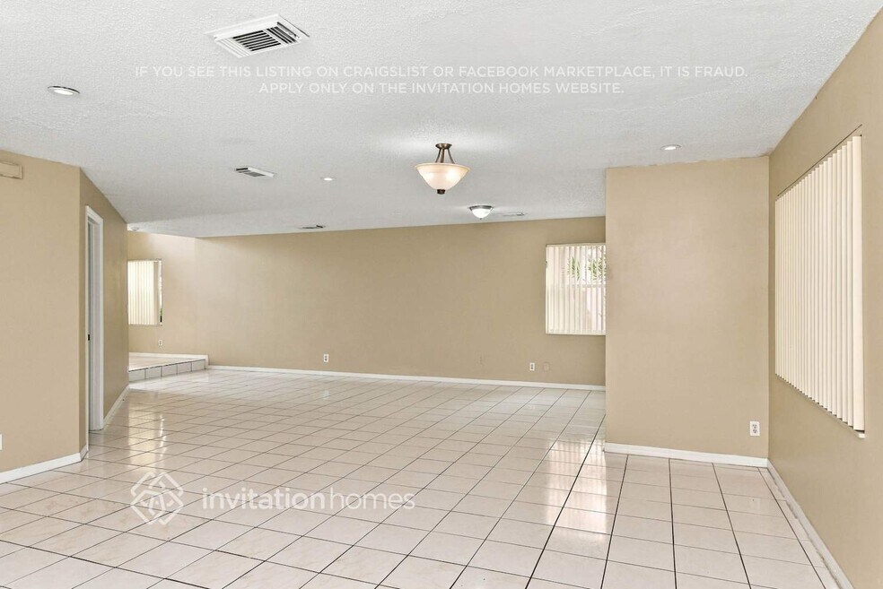 4400 SW 82nd Way