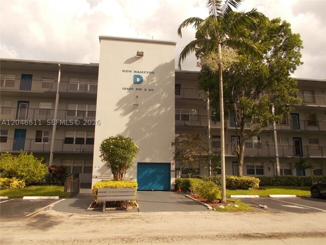 Building Photo - 13450 SW 3rd St Unit 212D
