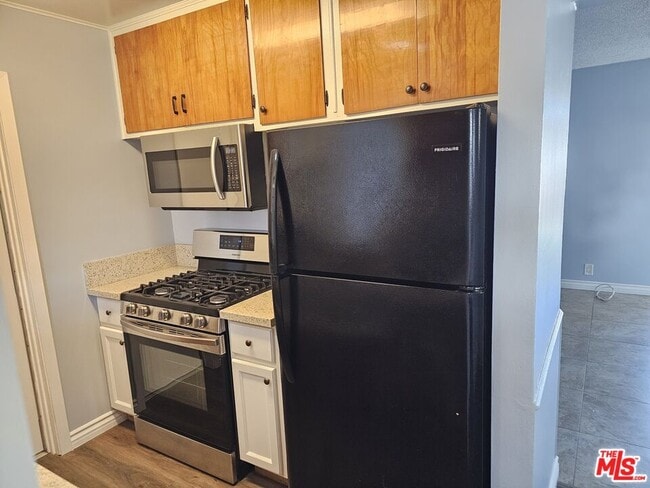 Photo - 7444 Mendy St