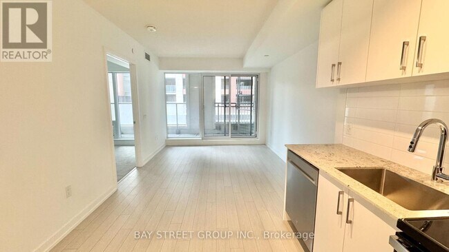 Photo - 4010 Eglinton Ave W Unit 205